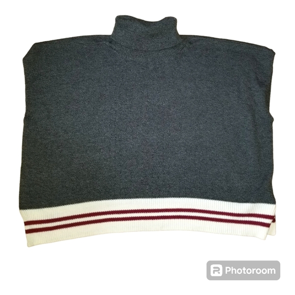 💥LAST CHANCE💥 "Sock Monkey" Style Knit Poncho One Size - Picture 2 of 2